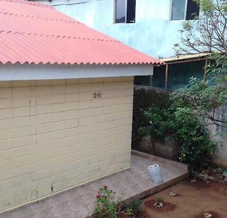 Casa Ikeda Vila Suzano Exterior foto